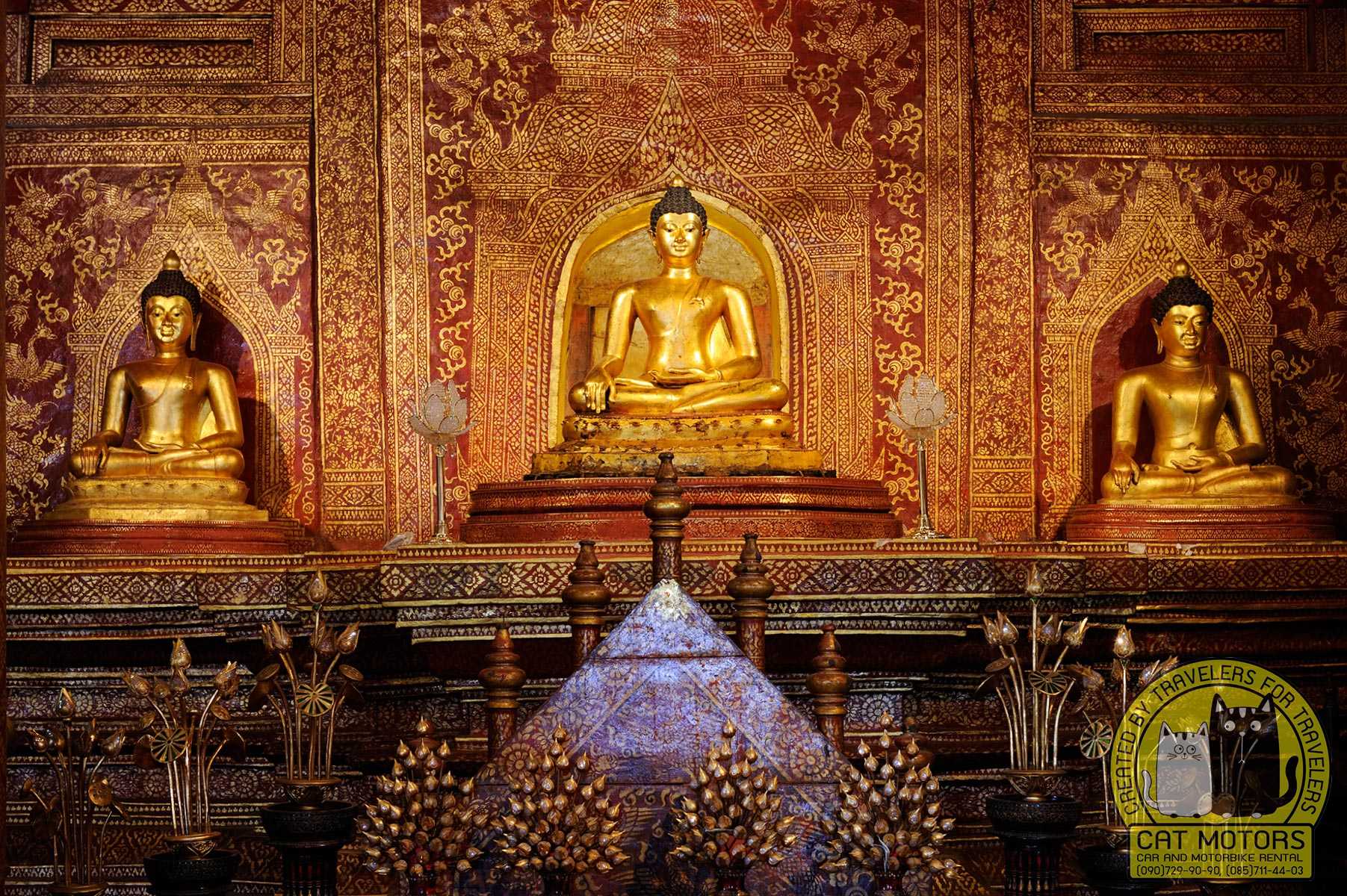 Golden Buddha Images In Wat Phra Singh
