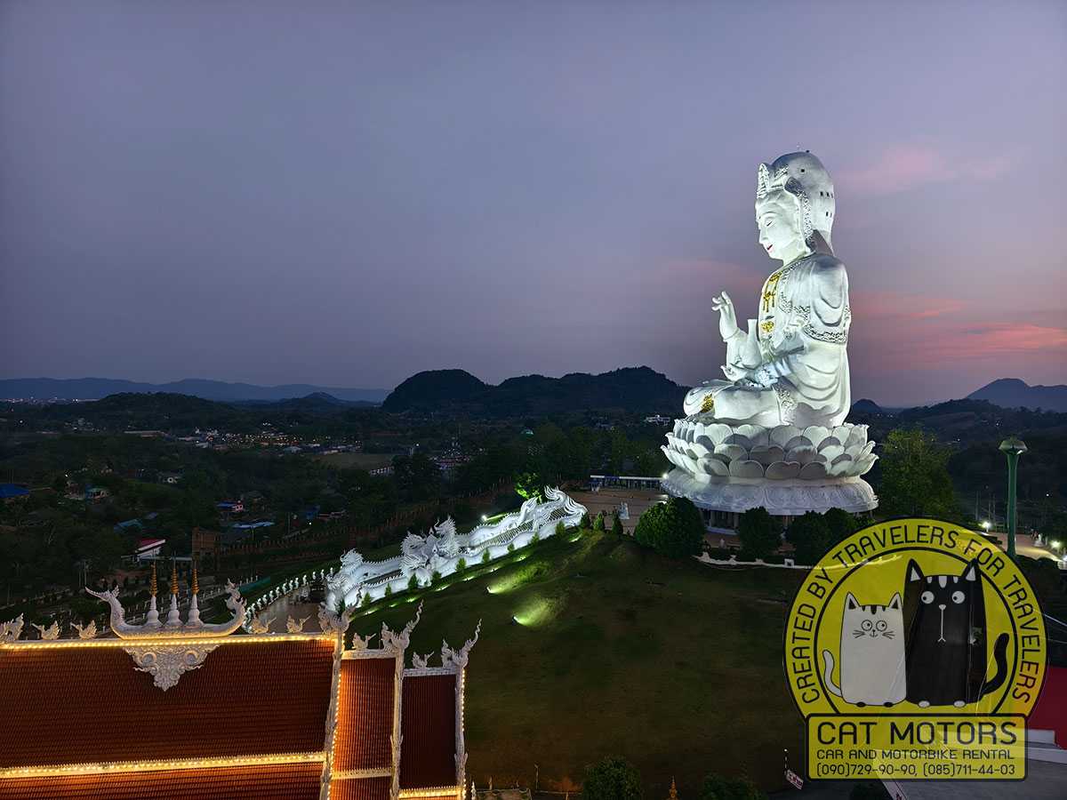 Guanyin Statue Wat Huay Pla Kang