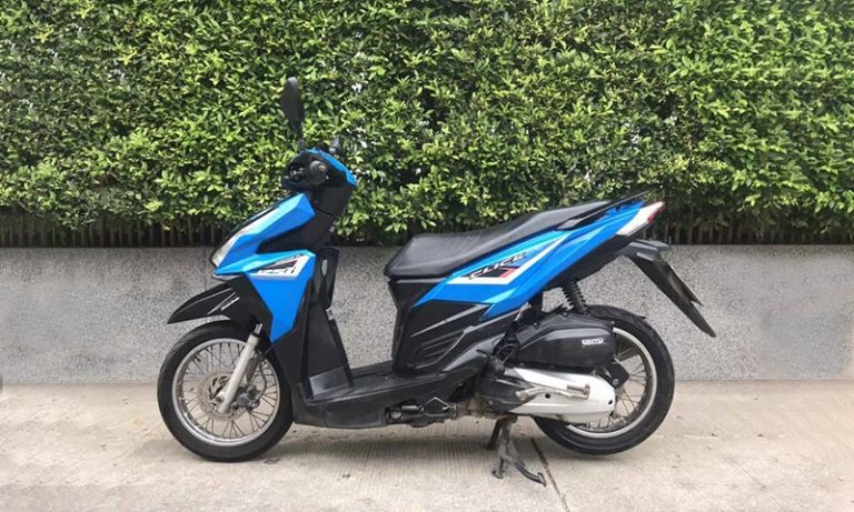 honda click 125cc led moped rental reliable service