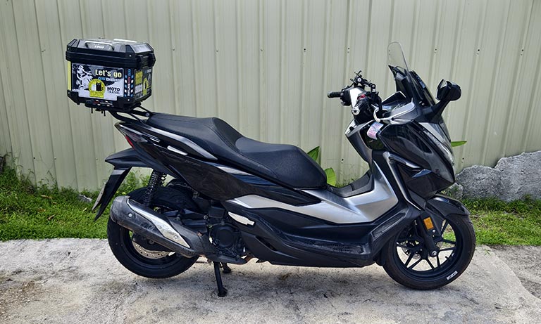 chiang mai maxi scooter rental Honda Forza 300i with top box
