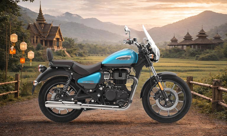 royal enfield meteor motorbike rental chiangmai